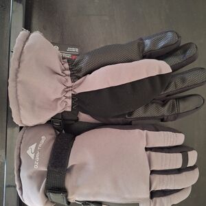 Ozark Trail Gray and Black Winter Gloves